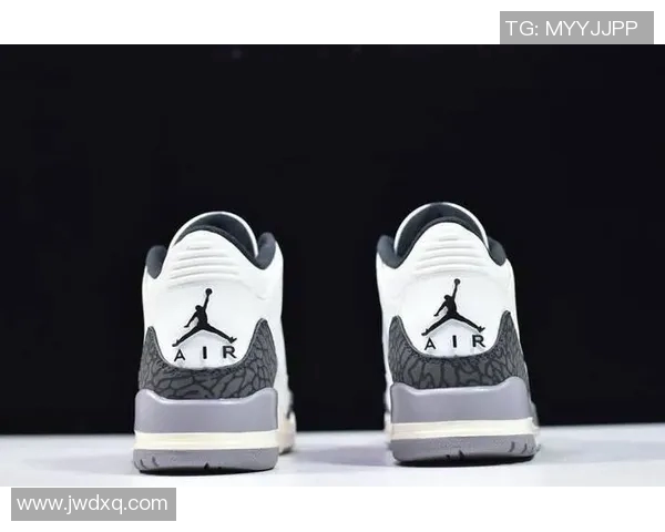 aj4足球明星的传奇之路与未来发展展望 aj4足球明星的传奇之路与未来发展展望