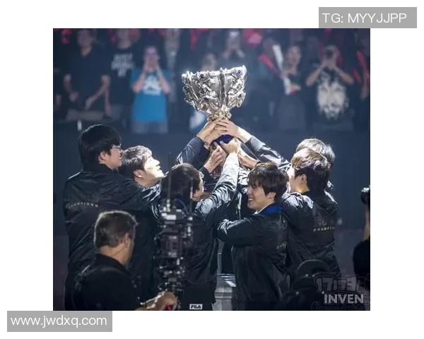 南京篮球队的成长之路：从默默无闻到璀璨辉煌的奋斗历程